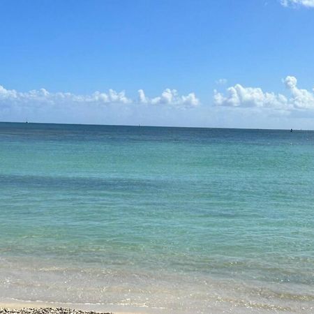 Studio Cosy Plage Et Piscine A Bas Du Fort Le Gosier  Exterior photo